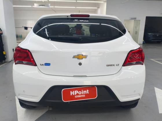 CHEVROLET ONIX 1.4 MPFI LT 8V FLEX 4P MANUAL CHEVROLET ONIX 1.4 MPFI LT 8V FLEX 4P MANUAL